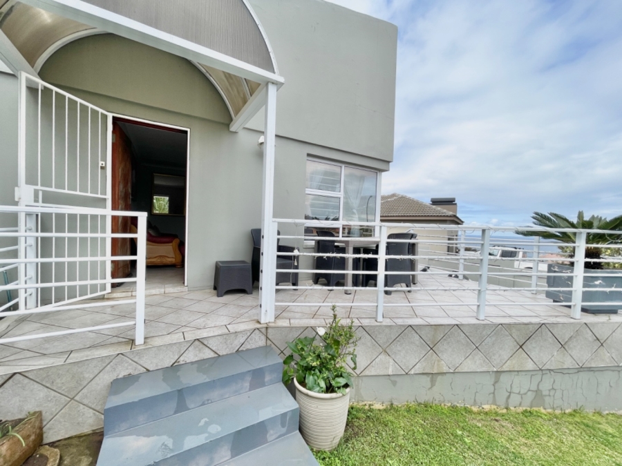 5 Bedroom Property for Sale in Dana Bay Western Cape